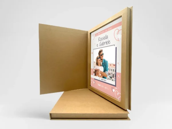 caja de regalo para el álbum de cromos